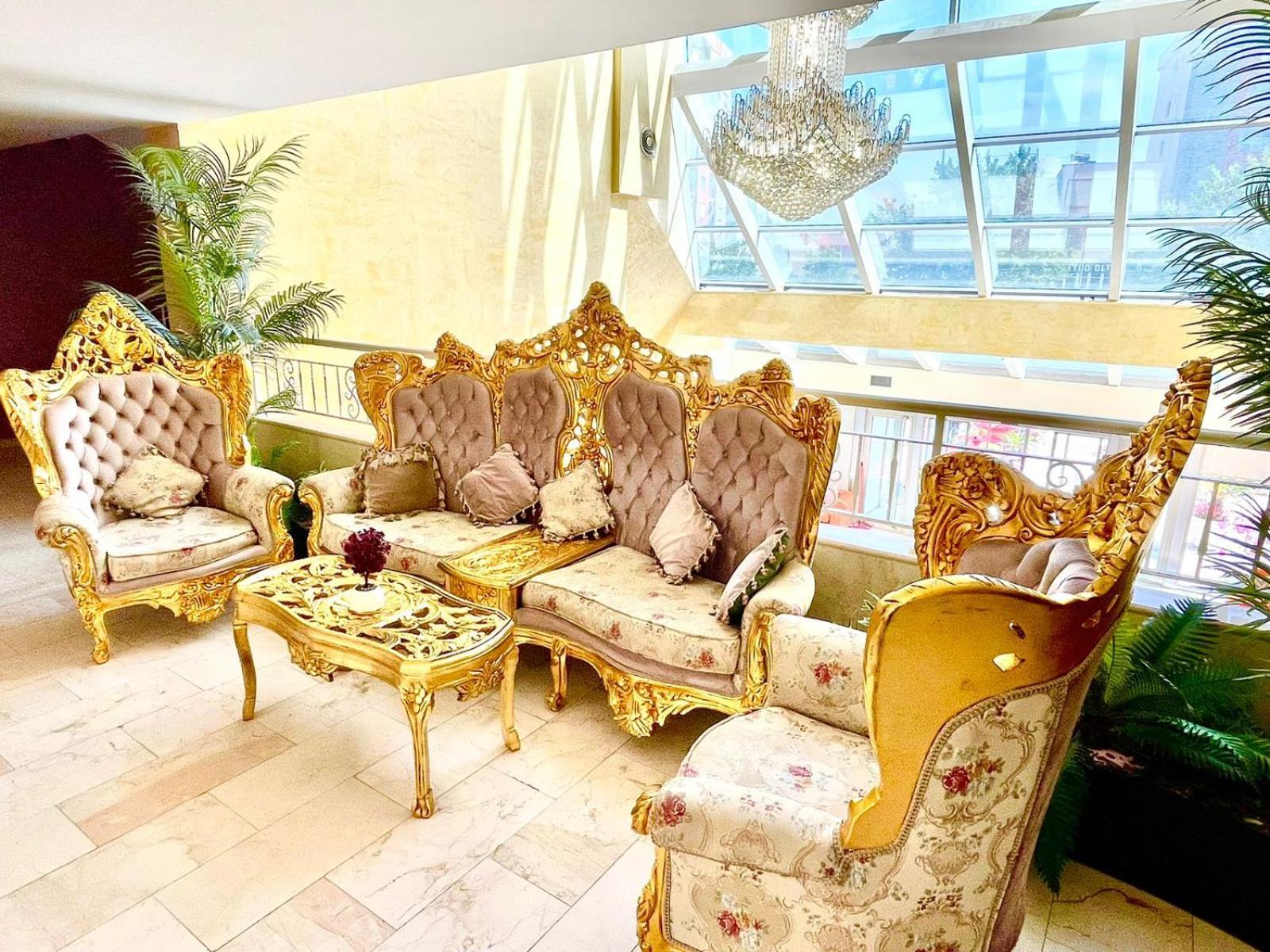 Amh Hotel Дуррес Экстерьер фото